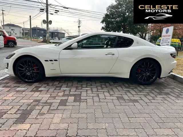 MASERATI GranTurismo 2010 — photo 3 sur 8
