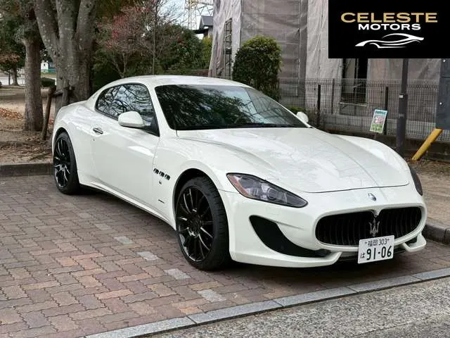MASERATI GranTurismo 2010 — photo 5 sur 8