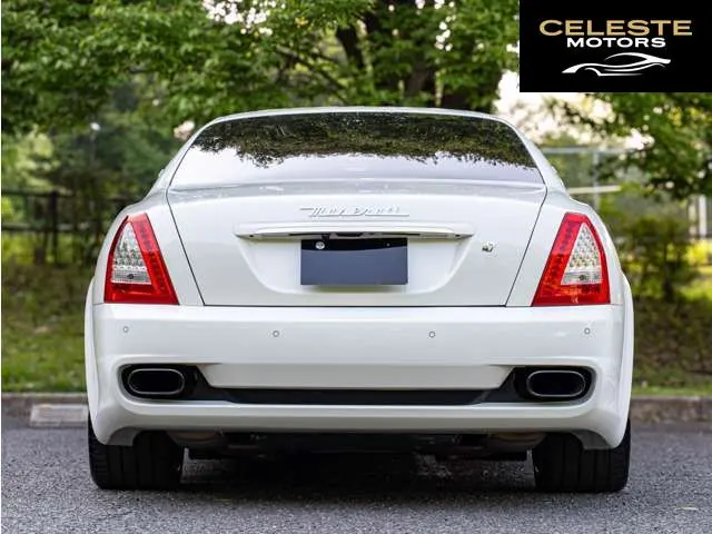 MASERATI Quattroporte 2012 — photo 2 sur 8