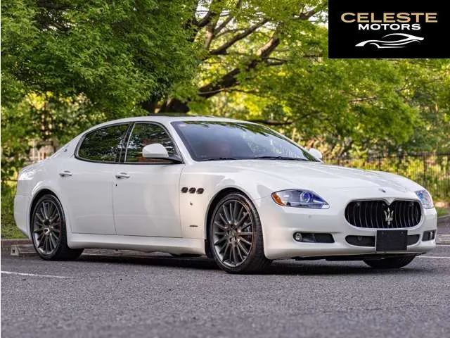 MASERATI Quattroporte 2012 — photo 5 sur 8