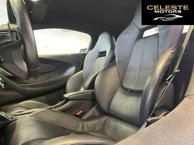 MCLAREN 540C Coupé 2017 — photo 7 sur 8