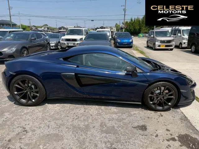 MCLAREN 540C Coupé 2016 — photo 8 sur 8