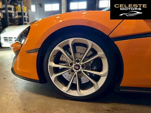 MCLAREN 540C Coupé 2016 — photo 3 sur 8