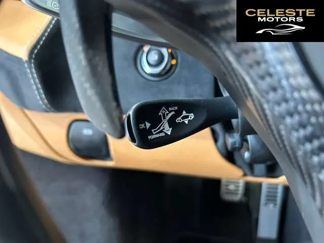 MCLAREN 570S Spider 2019 — photo 8 sur 8