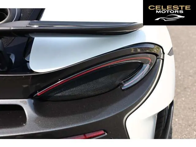 MCLAREN 600LT 2020 — photo 4 sur 8