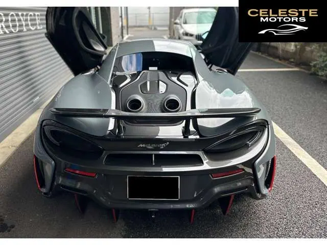 MCLAREN 600LT 2019 — photo 4 sur 8