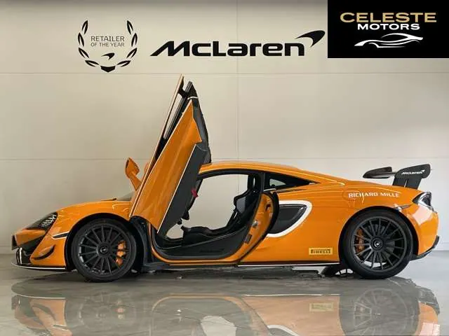 MCLAREN 620R 2020 — photo 2 sur 8