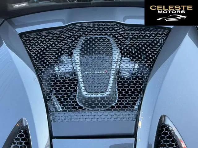 MCLAREN 620R 2020 — photo 4 sur 8