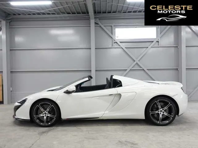 MCLAREN 650S Spider 2016 — photo 6 sur 8