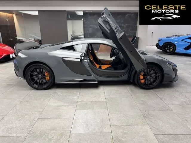 MCLAREN 675LT 2016 — photo 2 sur 8