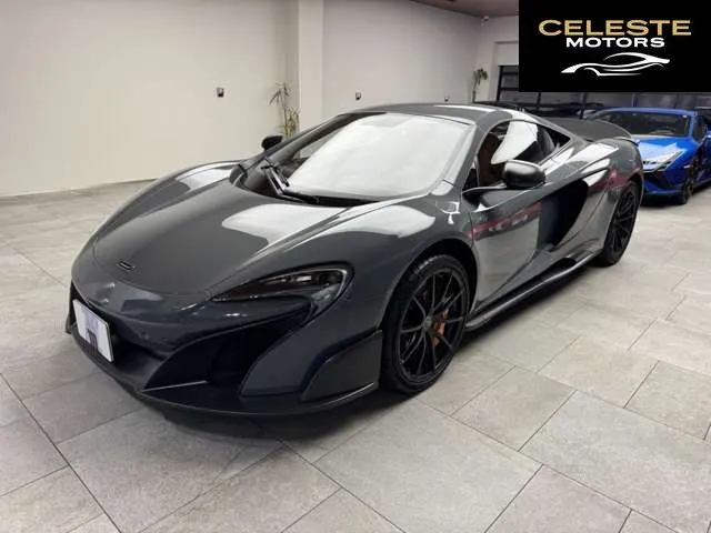 MCLAREN 675LT 2016 — photo 7 sur 8