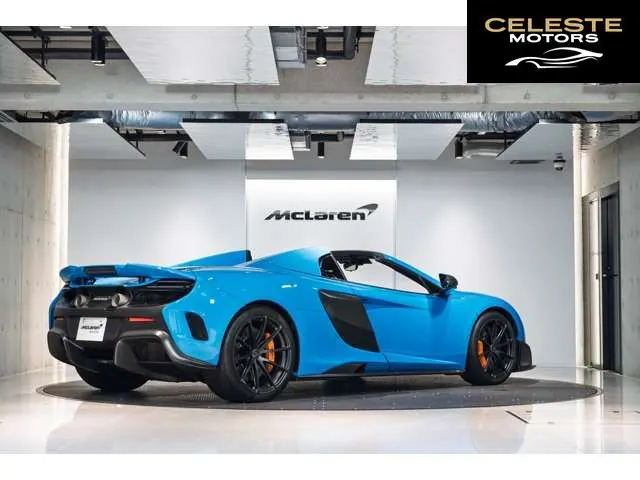 MCLAREN 675LT Spider 2016 — photo 3 sur 8