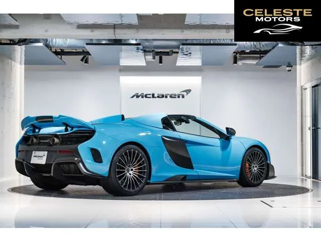 MCLAREN 675LT Spider 2016 — photo 3 sur 8