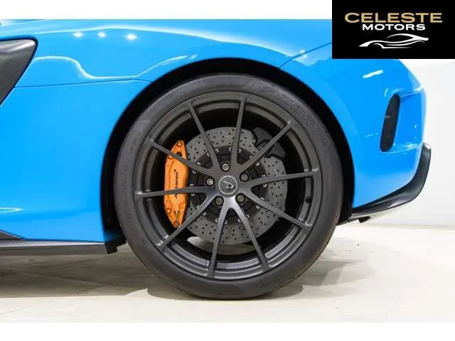 MCLAREN 675LT Spider 2016 — photo 6 sur 8