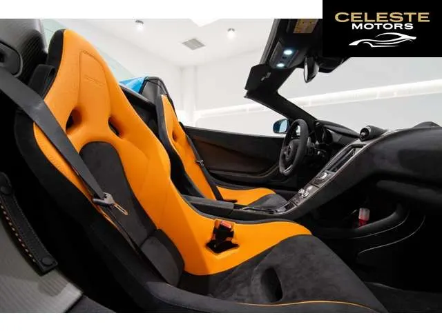 MCLAREN 675LT Spider 2016 — photo 8 sur 8
