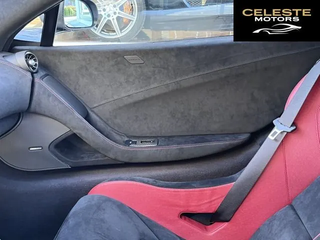 MCLAREN 675LT Spider 2016 — photo 6 sur 8