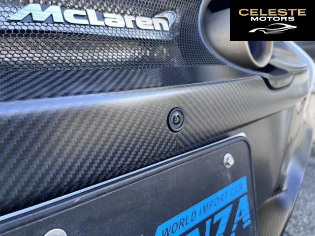 MCLAREN 675LT Spider 2016 — photo 7 sur 8
