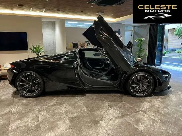 MCLAREN 720S 2020 — photo 6 sur 8
