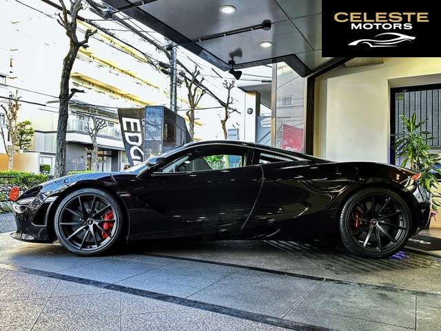 MCLAREN 720S 2017 — photo 4 sur 8