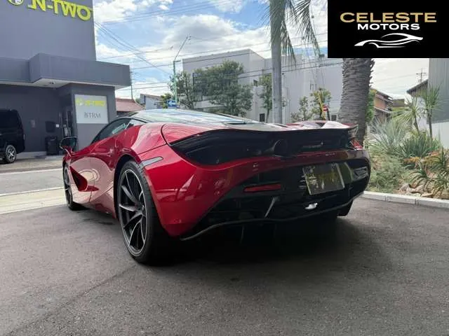 MCLAREN 720S 2021 — photo 6 sur 8