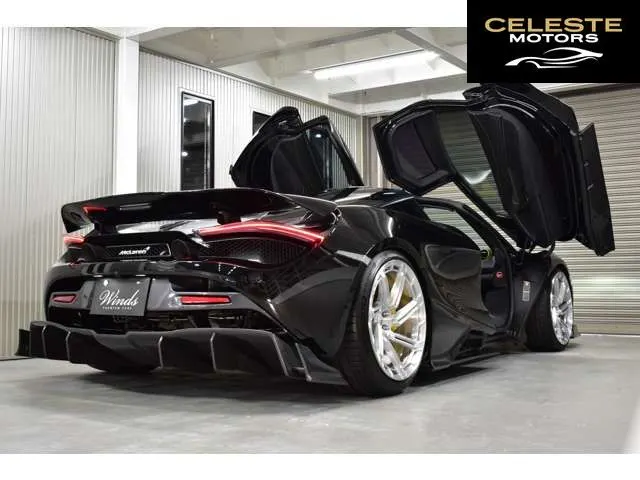 MCLAREN 720S 2023 — photo 2 sur 8