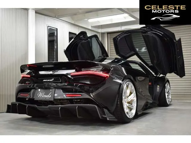 MCLAREN 720S 2023 — photo 4 sur 8
