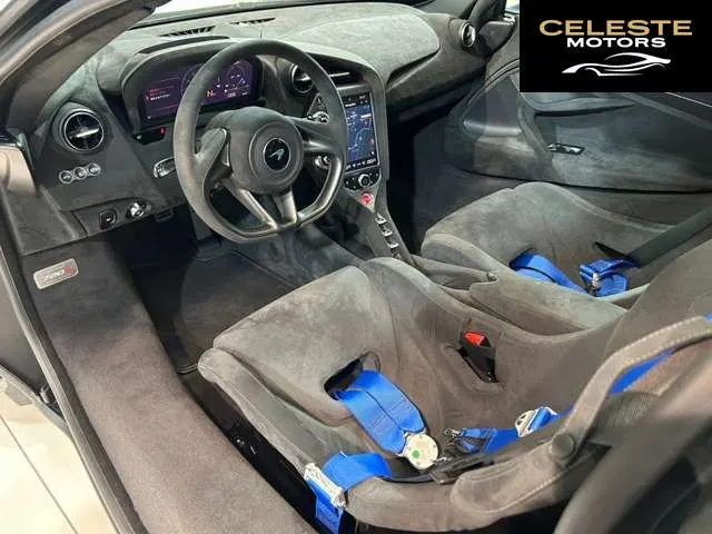 MCLAREN 720S 2018 — photo 3 sur 8
