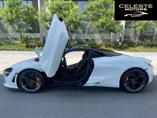 MCLAREN 720S Spider 2021 — photo 2 sur 8