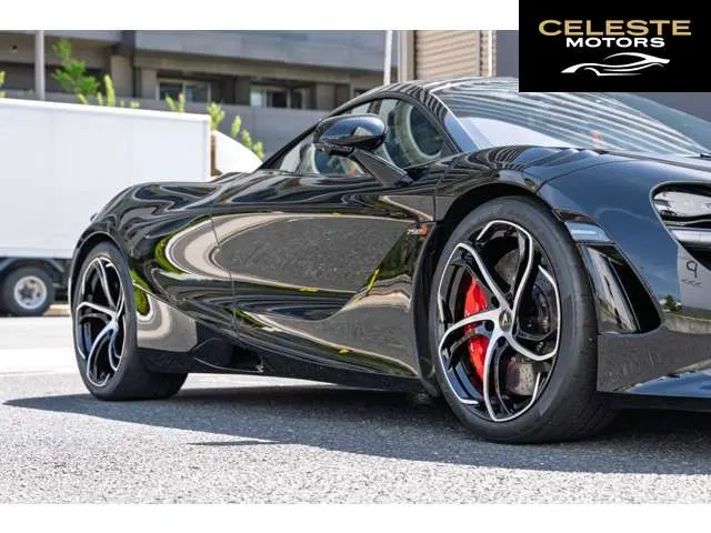 MCLAREN 750S 2024 — photo 6 sur 8