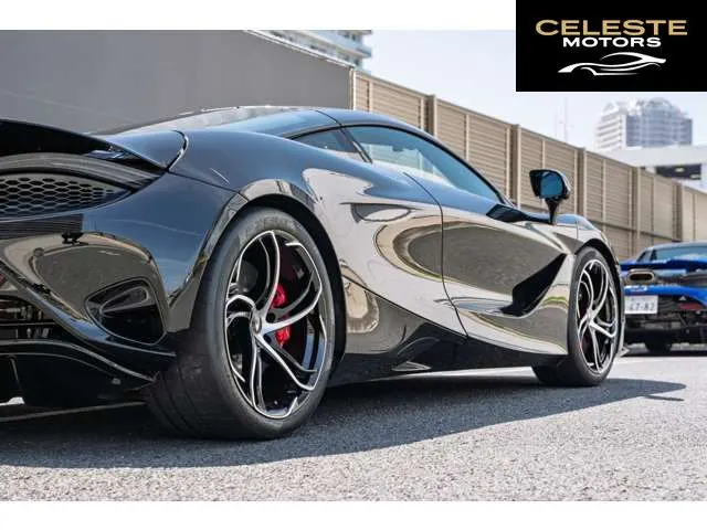 MCLAREN 750S 2024 — photo 7 sur 8