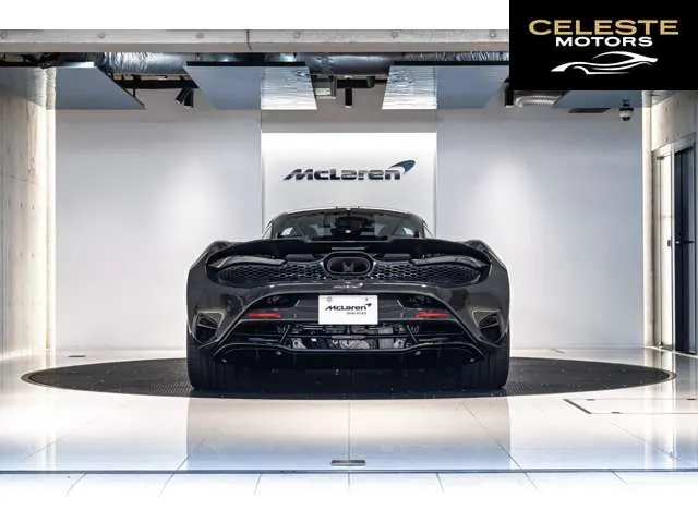 MCLAREN 750S 2024 — photo 4 sur 8