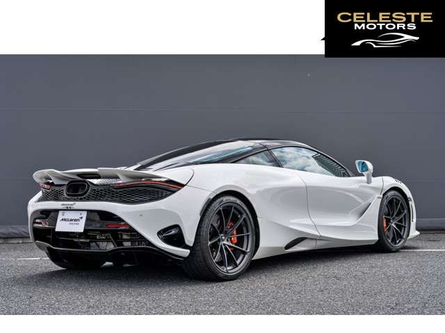 MCLAREN 750S 2024 — photo 1 sur 8