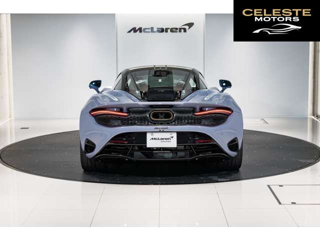 MCLAREN 750S 2024 — photo 5 sur 8