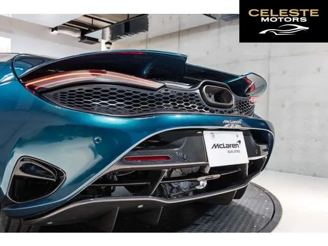 MCLAREN 750S 2025 — photo 7 sur 8
