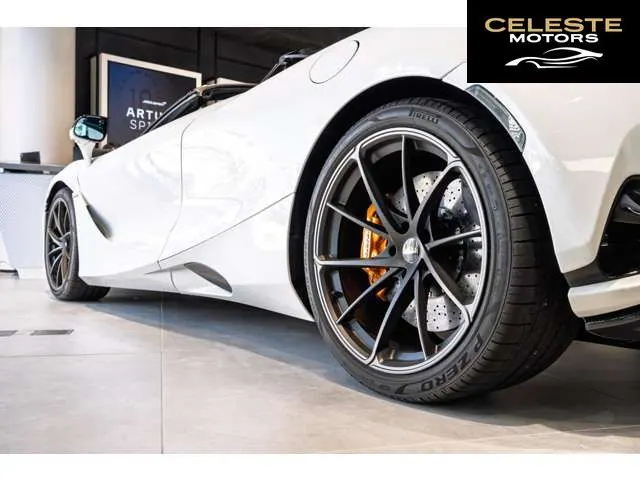 MCLAREN 750S Spider 2025 — photo 5 sur 8