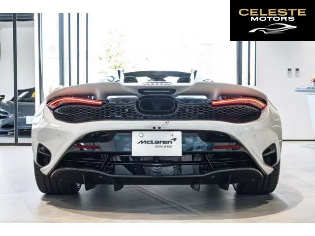 MCLAREN 750S Spider 2025 — photo 8 sur 8