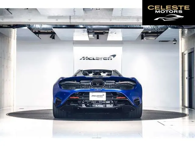 MCLAREN 750S Spider 2024 — photo 4 sur 8