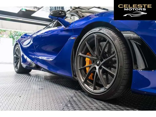 MCLAREN 750S Spider 2024 — photo 8 sur 8
