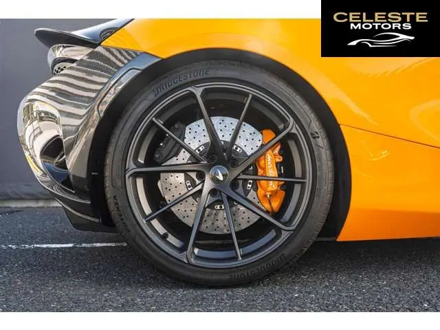 MCLAREN 750S Spider 2024 — photo 1 sur 8