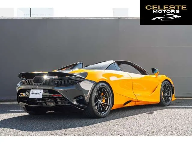 MCLAREN 750S Spider 2024 — photo 2 sur 8