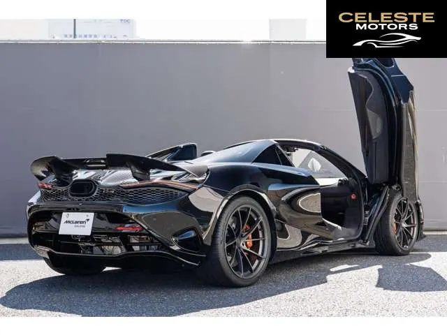 MCLAREN 750S Spider 2025 — photo 4 sur 8