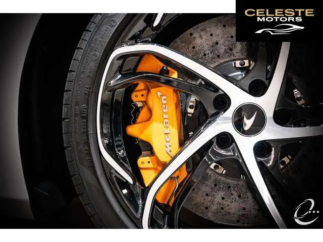 MCLAREN 750S Spider 2024 — photo 7 sur 8