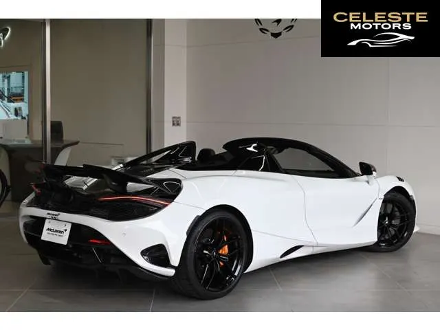 MCLAREN 750S Spider 2024 — photo 6 sur 8