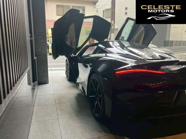 MCLAREN 765LT 2021 — photo 4 sur 8