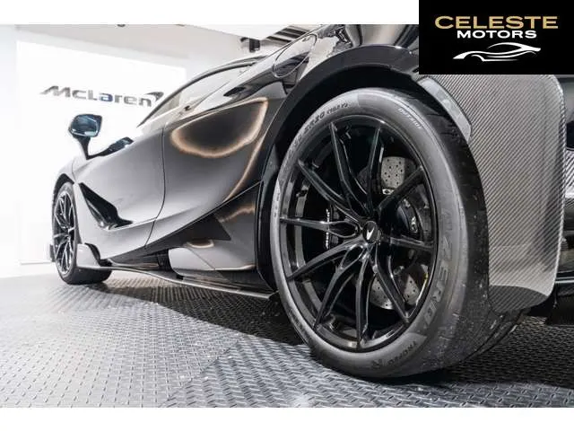 MCLAREN 765LT 2021 — photo 7 sur 8