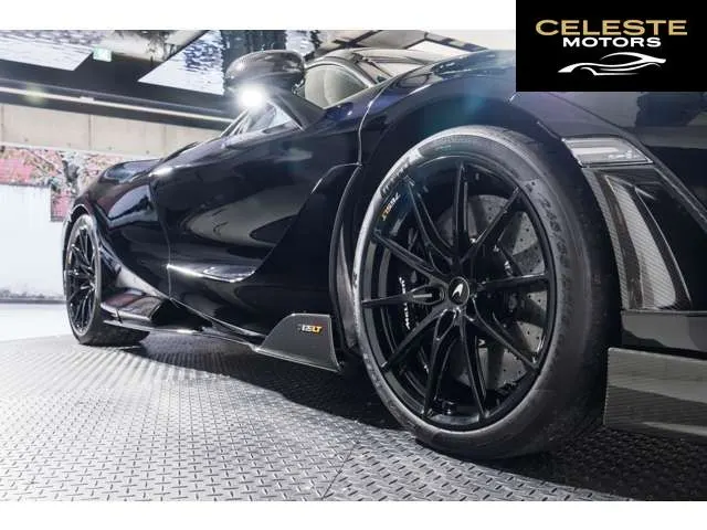 MCLAREN 765LT 2021 — photo 8 sur 8