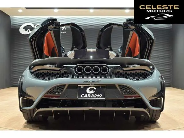 MCLAREN 765LT 2021 — photo 3 sur 8