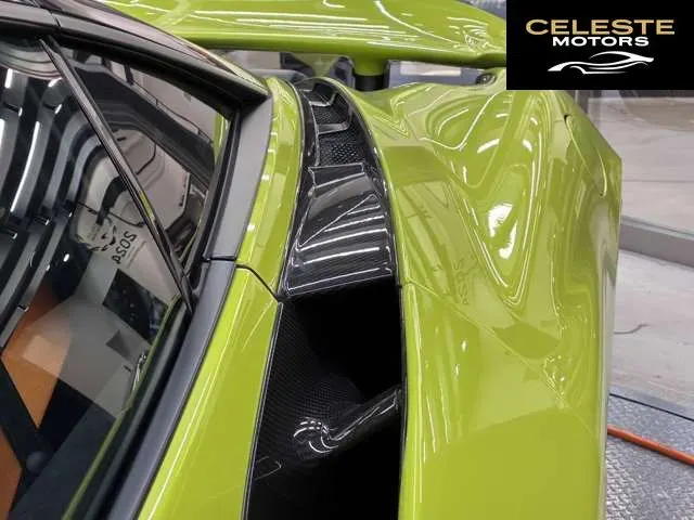 MCLAREN 765LT 2021 — photo 6 sur 8