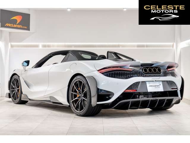 MCLAREN 765LT Spider 2022 — photo 3 sur 8