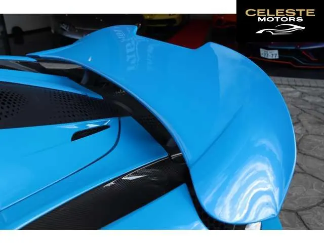 MCLAREN 765LT Spider 2022 — photo 8 sur 8